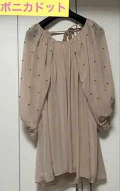 最終価格！ボニカドット❤︎スタッズ付きシフォン袖ワンピ⭐︎超美品！のサムネイル