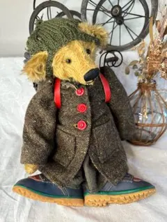 Item thumbnail for item 915b12bc-64af-4f34-b746-4715b99d9d9a