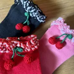 3足セット　さくらんぼ　ハイソックス　17cm