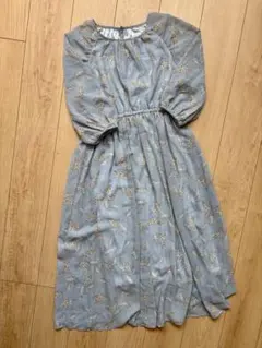 花柄 ワンピース 水色のサムネイル