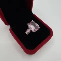 リング　遺品整理　断捨離　アンティーク　ヴィンテージ　指輪　色石　銀色