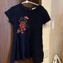 花柄刺繍 ネイビー 半袖ワンピースZARA
