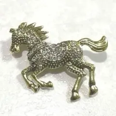 アンティーク風　馬　ブローチ　ゴールド　レトロ調（200）
