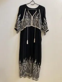 刺繍入り チュニック ブラック 五分袖のサムネイル