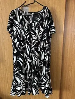 22OCTOBRE EL ワンピース　新品タグ付き