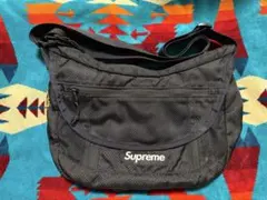 supreme Small Messenger Bag 22ssのサムネイル