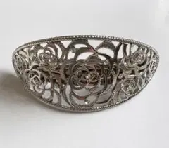 シルバー 花模様 バレッタ オーバル型 ヘアアクセサリー