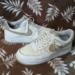 正規品 Nike Air Force 1 クリーム/ベージュ 26.5