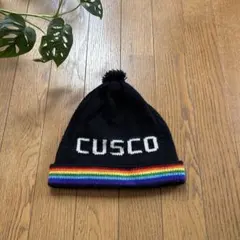 CUSCO ロゴ ニット帽 ポンポン付き　ビーニー