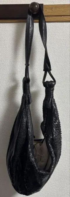 本人サイン付 VINTI ANDREWSレザー再構築ショルダーバッグ 本人サイン付 VINTI ANDREWSレザー再構築ショルダーバッグ - メルカリ
