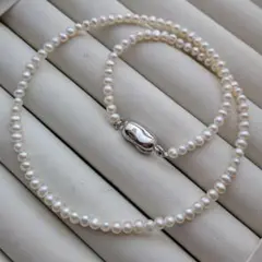 真珠ネックレス　バロック　ベビーパール　淡水真珠　デイリー　冠婚葬祭　ホワイト
