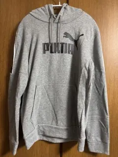 PUMA グレー フード付きパーカー