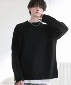 クルーネックニット