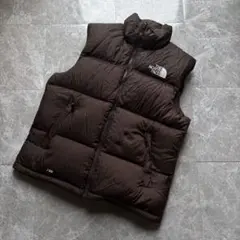 【大人気モデル‼️】North Face ダウンベスト センターロゴ ブラウン L