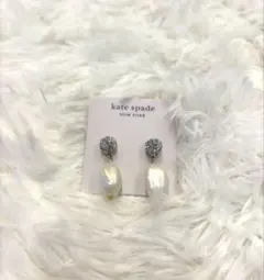 新品未使用　ケイトスペード ピアス