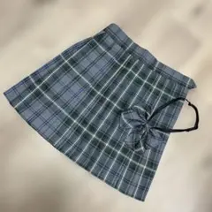 【美品】なんちゃって制服　スクールスカート　チェック　リボン2点セット