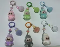 ラブブのキーホルダー 6個セット