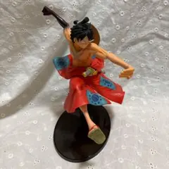 ワンピース ニコ・ロビン スーツ ソファー ガレージキット フィギュア 