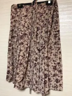 お買い得❣️美品！ピンクハウスのスカート！