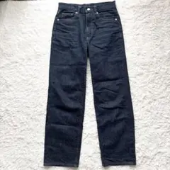 GU 濃紺 ストレートハイウエストデニム