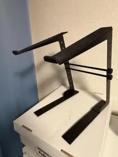 Item thumbnail for item a5f27b66-0ee8-40c0-b260-fd3f5d5af25a