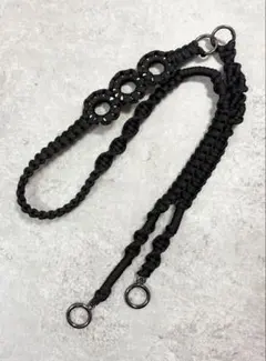 23.スマホショルダーストラップ　2way ブラック　ウッドフラワー