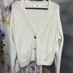 ユニクロ　アイボリー ニットカーディガン