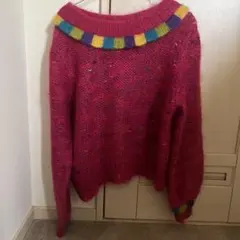 古着屋購入　カラフルピンクニット