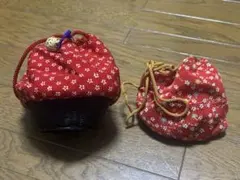子供用　和装　赤い花柄巾着と籐製バスケットセット