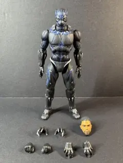 フィギュアーツ ブラックパンサー キング・オブ・ワカンダのサムネイル