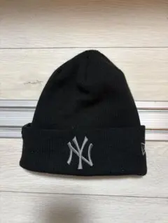 NEW ERA ニューエラ 黒 ニット帽 ロゴ刺繍 - メルカリ