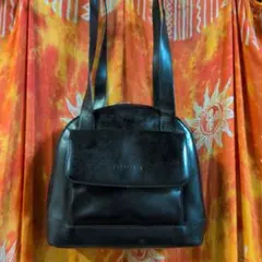 GUCCI　ショルダー　バッグ　ブラック　色　系　バンブー　エナメル　パテントのサムネイル