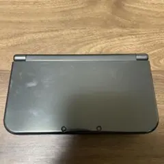 New 3DS LLメタリックブラック　本体＋充電器＋ケース