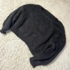 美品　グレイル　GRL ローゲージニットトップス　ショート丈ボリュームニット　黒