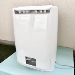 Panasonic 衣類乾燥除湿機 F-YZUX60 - メルカリ