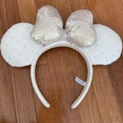 【美品】ディズニー ミニー カチューシャ ホワイト スパンコール キルティング