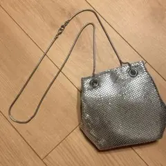 Item thumbnail for item e1a3f2be-e761-407b-810e-458e5a46c51b