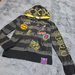 迷彩柄フード付きパーカー