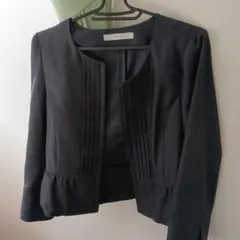 く*ろ様 ノーカラージャケット ダークグレー ポリエステル100%