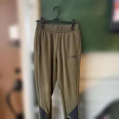 HA4 美品プーマジョガーパンツM