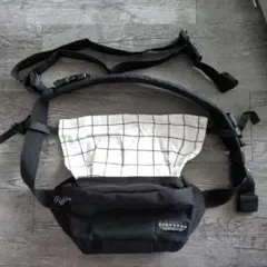 BORNBOON ヒップシート ブラック ベルト付き