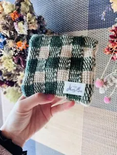 アフガン編み チェック柄バネポーチ