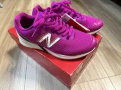 New Balance ピンク トレーニング用シューズ23㎝