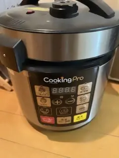 CUCKOOクック IH圧力炊飯器 CRP-HJ0657F 1.08L 動作品 - メルカリ