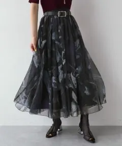 HARE メルトフラワーシアースカートのサムネイル