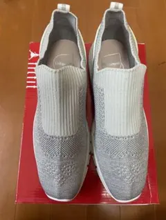 フィットフィット　グレー　スニーカー　fitfit