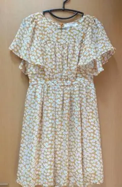 Another Edition　アナザーエディション　花柄ワンピース