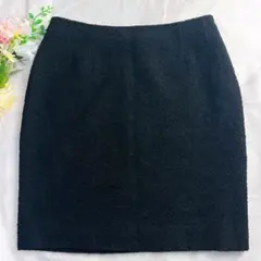 【極美品】サルヴァトーレフェラガモ 膝丈スカート 46 黒 ヴァージンウールのサムネイル