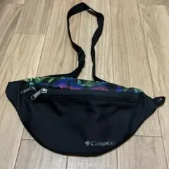 Columbia ウエストポーチ ブラック・フローラル