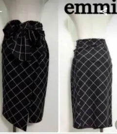 emmi.リボンタイトラップスカートのサムネイル